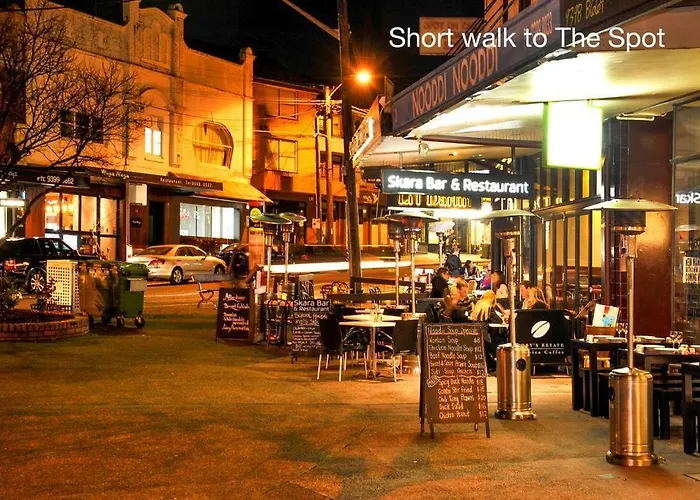 Heart Of Coogee - Semi/2 Bed Federation House & Ac