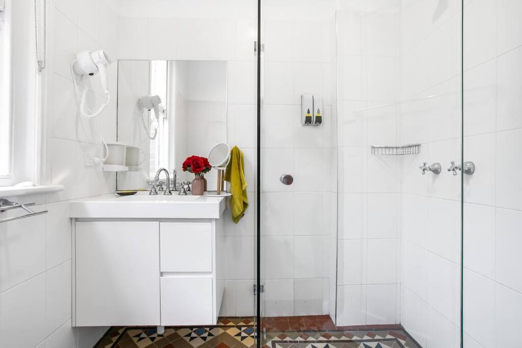 Holiday home Heart Of Coogee - Semi/2 Bed Federation House & Ac *