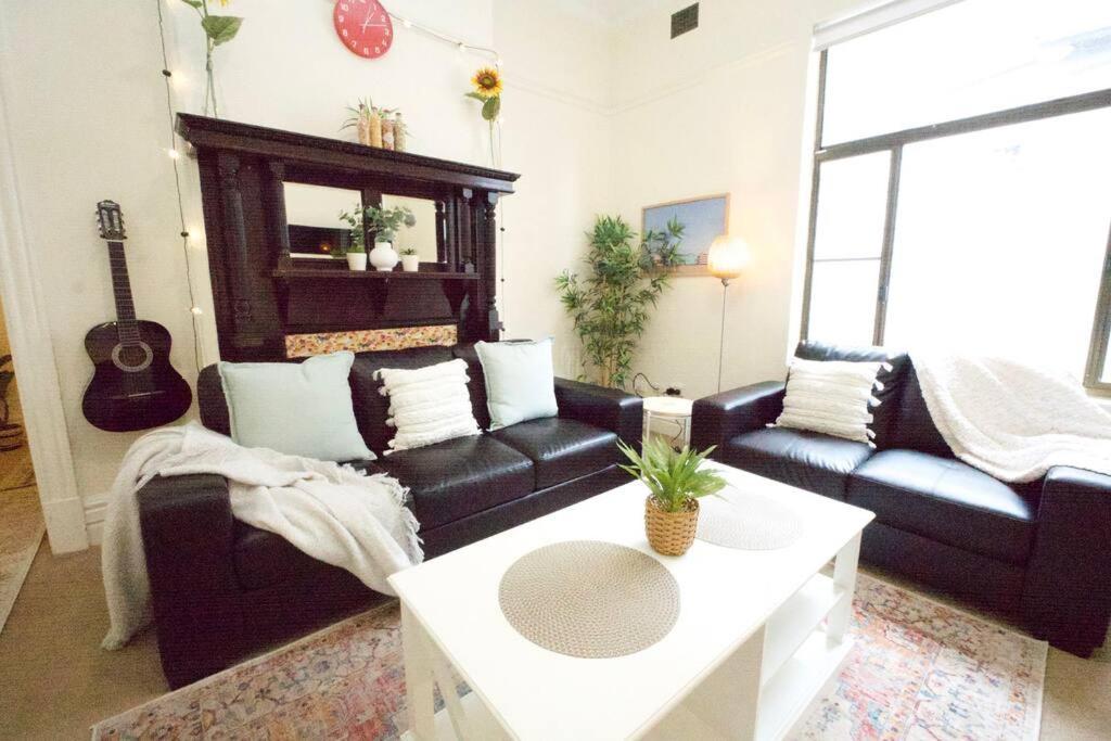 Holiday home Heart Of Coogee - Semi/2 Bed Federation House & Ac Sydney